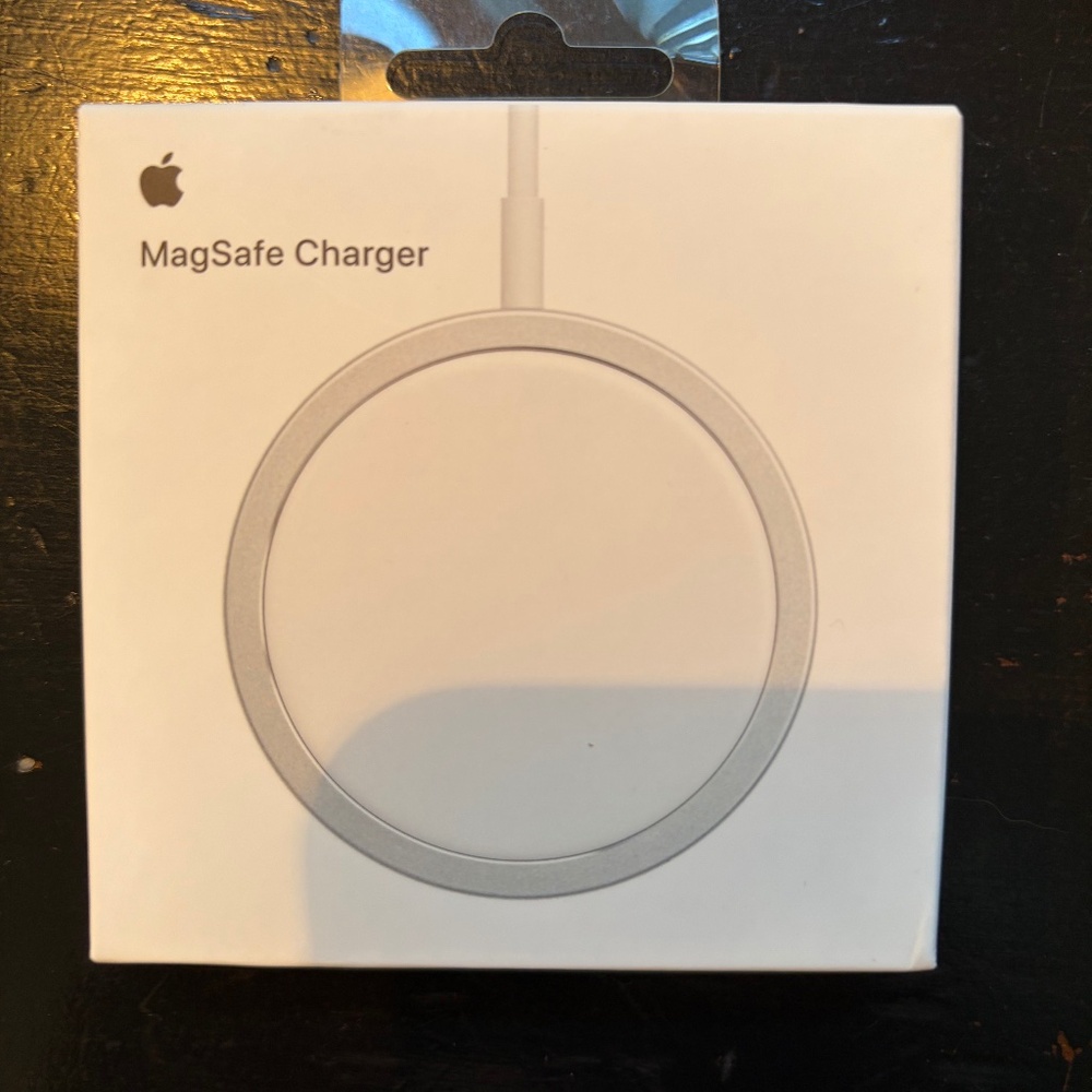 Apple MagSafe Charger